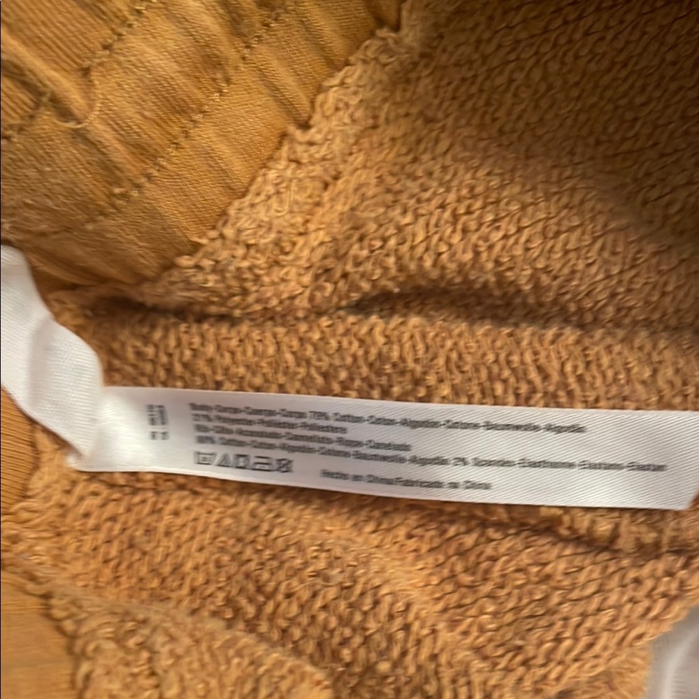 CROPPED FREE PEOPLE MOVEMENT Mustard Sweatpants - Picture 3 of 10